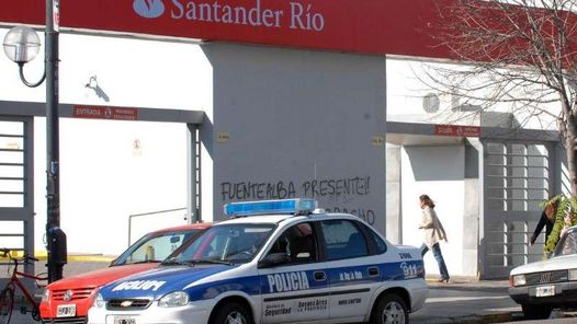 En julio pasado, Carolina Pparo fue vctima de una salidera bancaria en una sucursal de banco Santander Ro en La Plata. (Daniel Forneri)